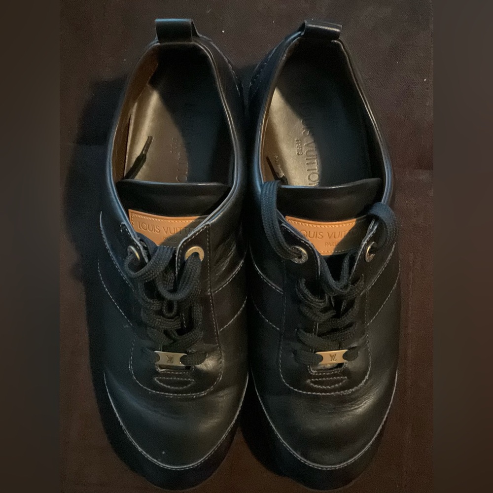 Louis Vuitton Vintage Men’s Black Leather shoes (Authentic)